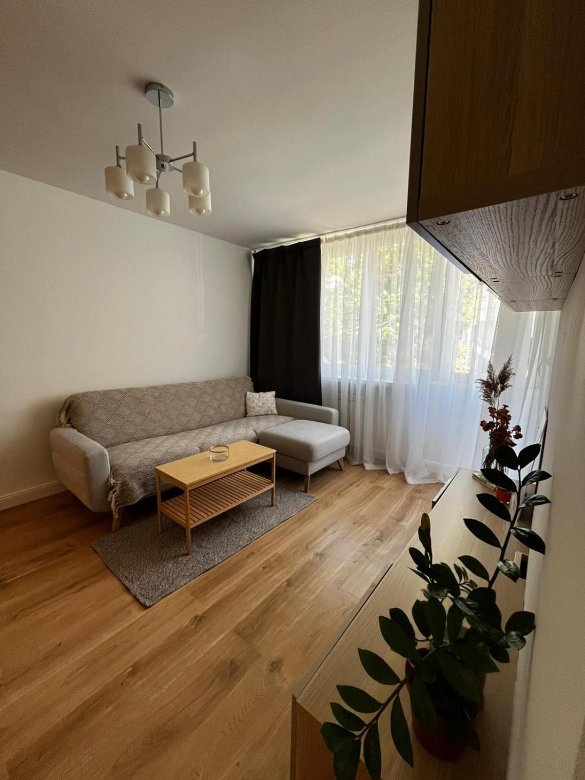 Apartamento Apartament Mila - Muzeum Polin Varsovia Exterior foto